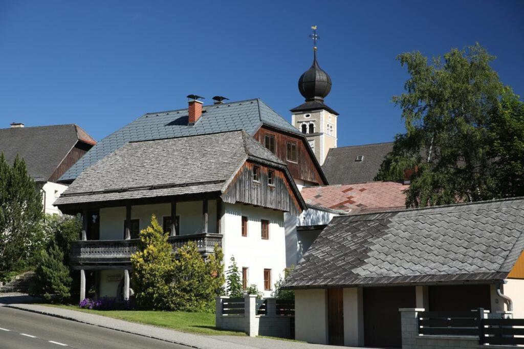 Feriendorf Tauerngast 호텔 호엔타우에른 외부 사진